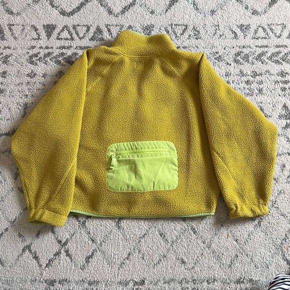 UO Fleece zip up - M - Picture 2 of 3